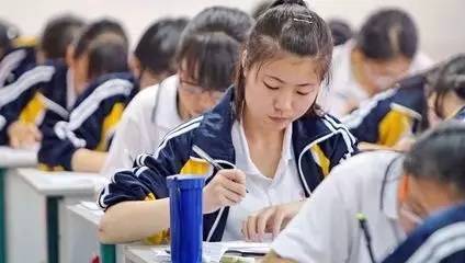 2016e43deab34c7f8e8de9fd7e2821af_th.jpg